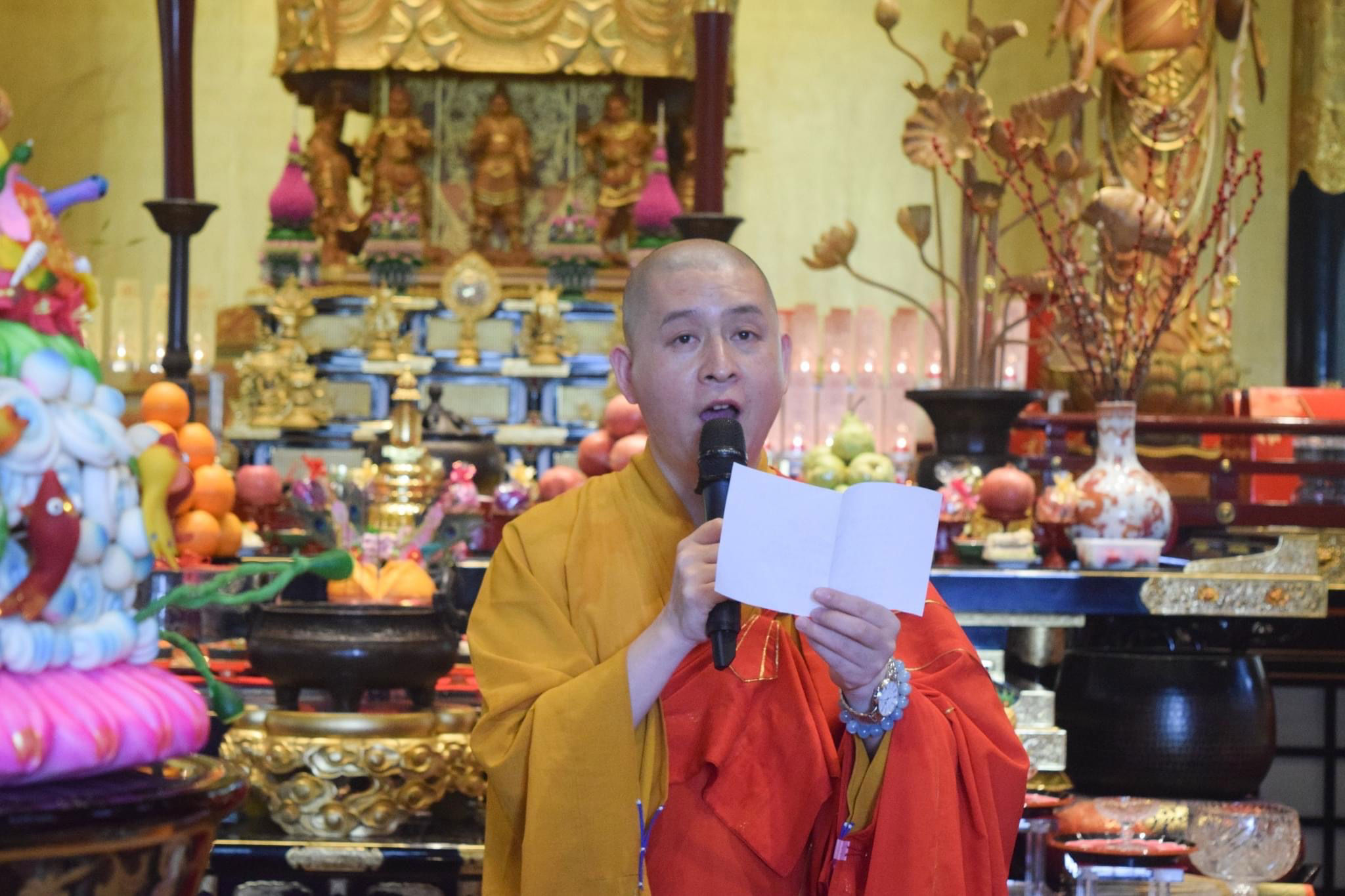 Offering Ceremony for Buddhas and Celestial Guardians