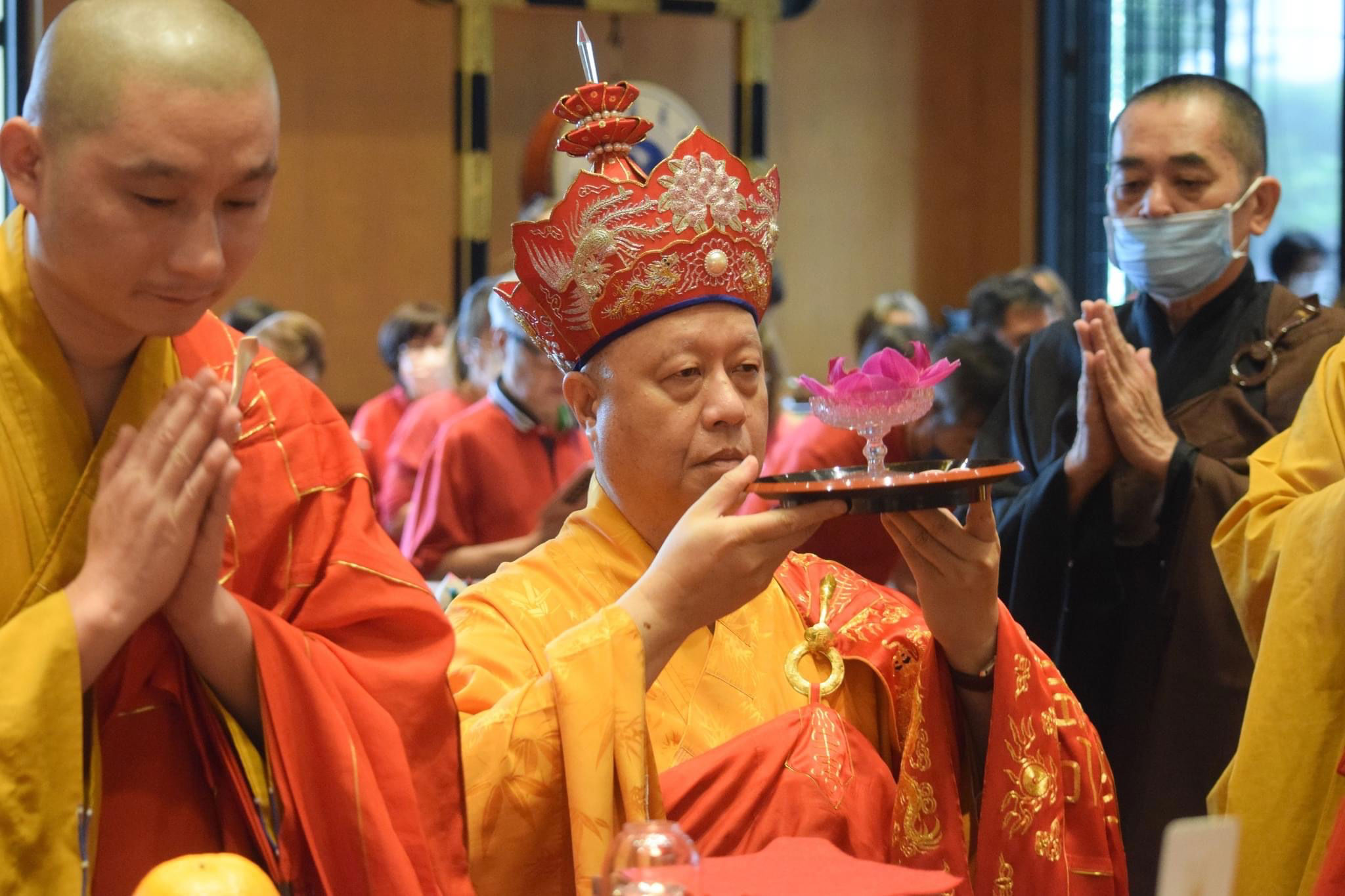Offering Ceremony for Buddhas and Celestial Guardians