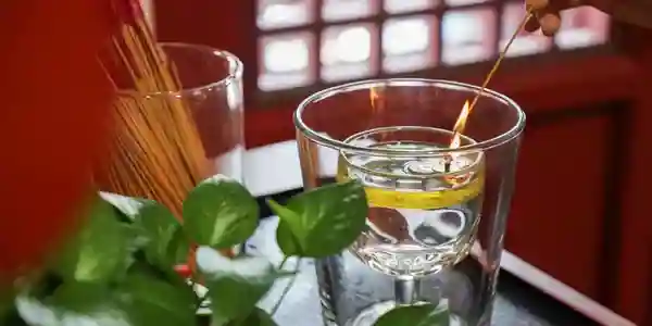 Benefits of Offering Incense 1 Banner (600x300).jpg