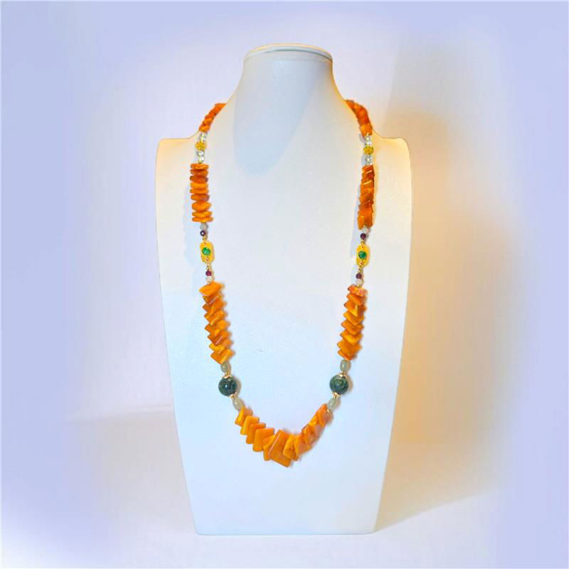 琥珀蜜蜡 (饼子) 和田碧玉吊坠