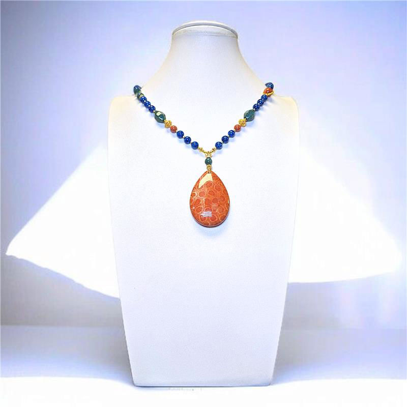 珊瑚玉吊坠 (6mm) (50.61g)