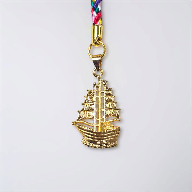 一帆风顺 (Smooth Sailing) 挂件