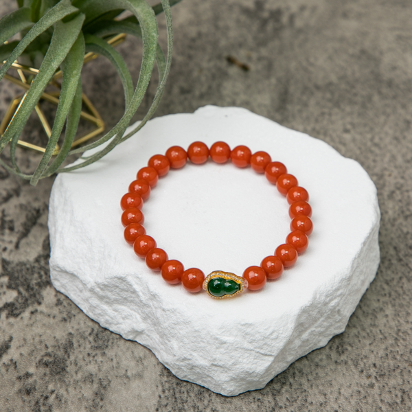 Red 2025 agate bangle