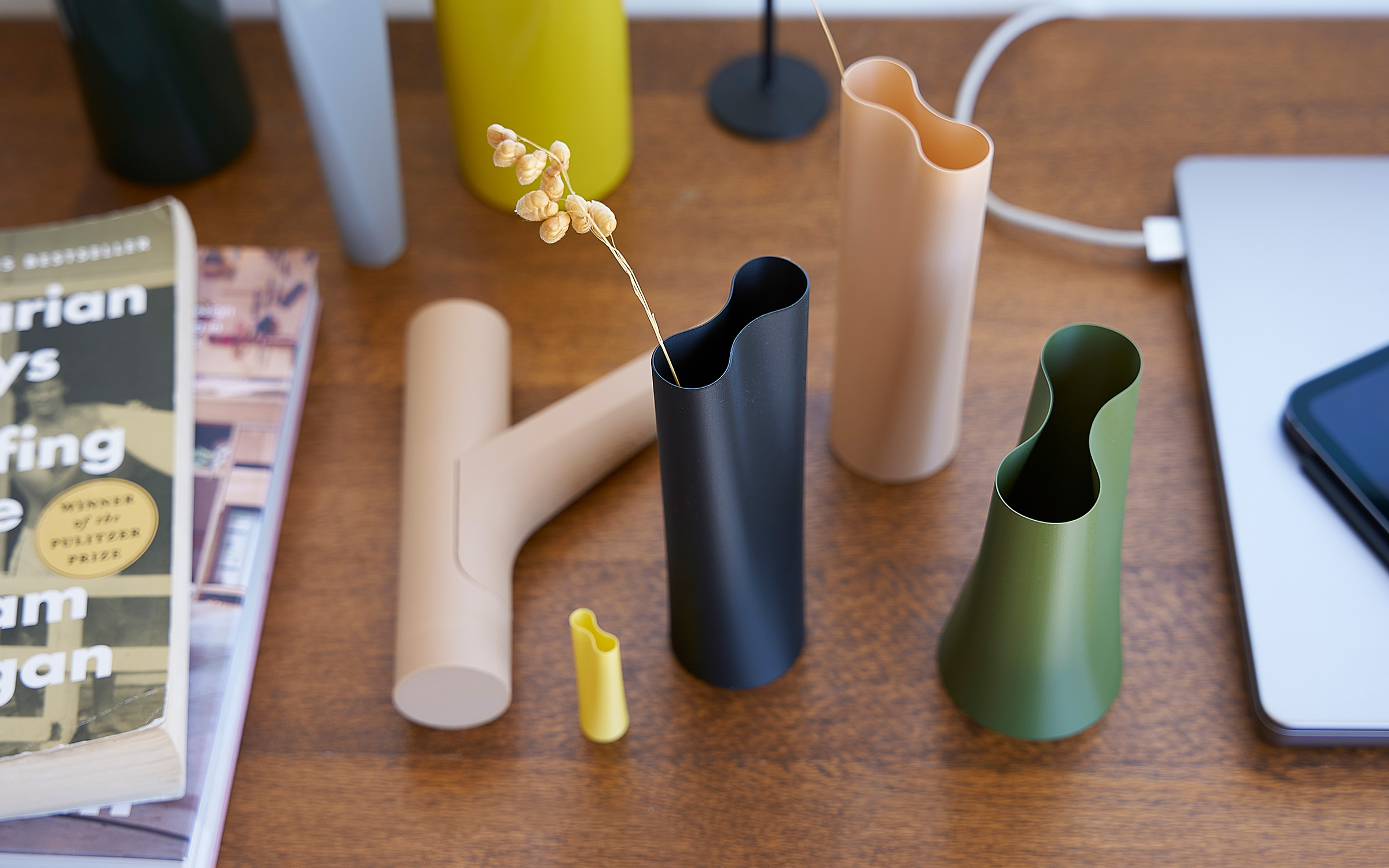 2_3 Tile Landscape 2400 x 1450.jpg