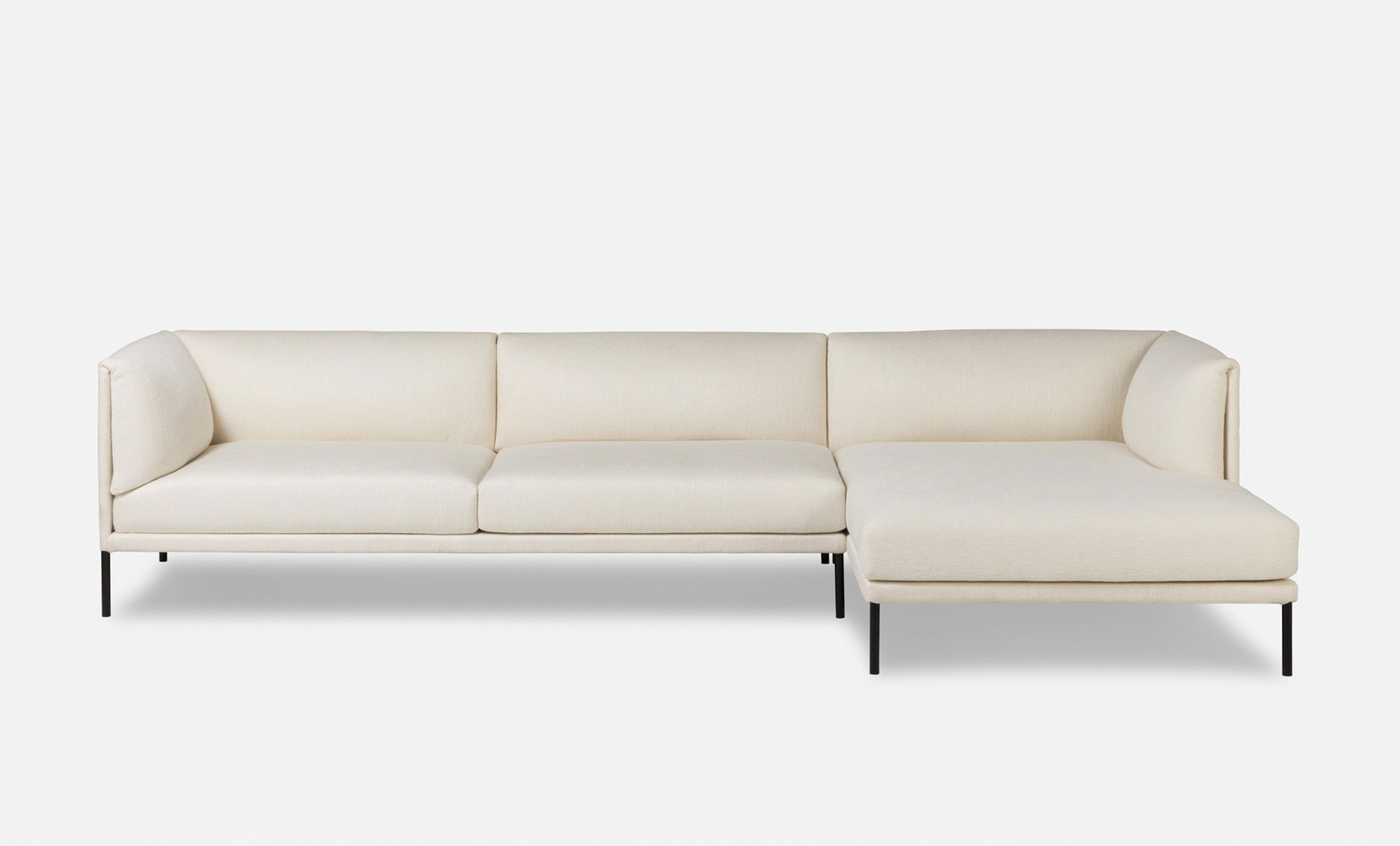 Claret Carousel 6 - NFUCL09KVKG0112.jpg