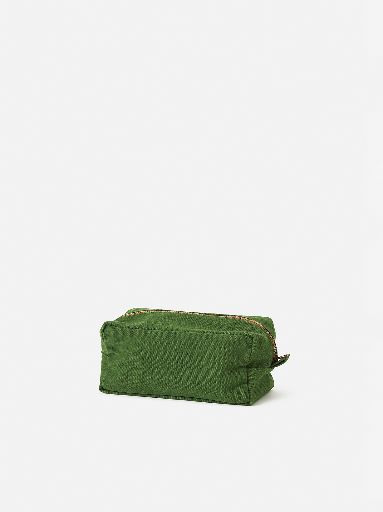 marlo-contrast-wash-bag