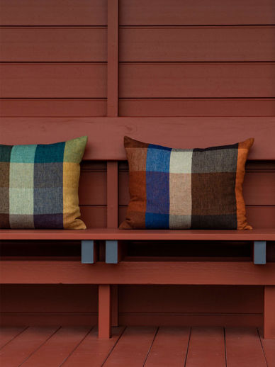 Cabin Linen Cushion Cover