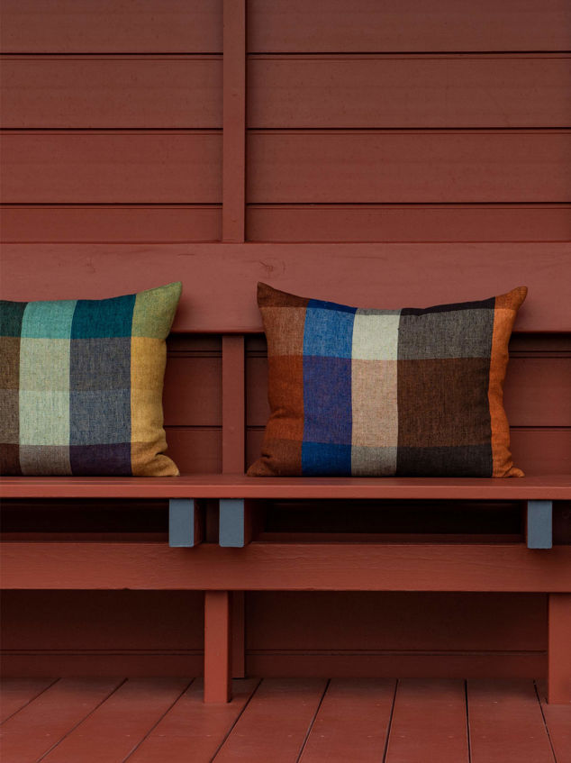 Cabin Linen Cushion Cover