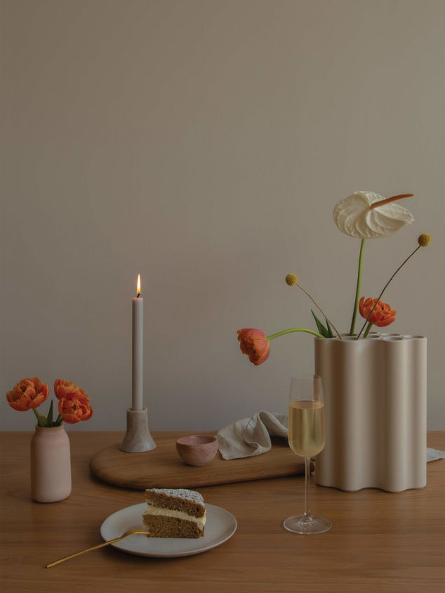 Flare Candle Holder