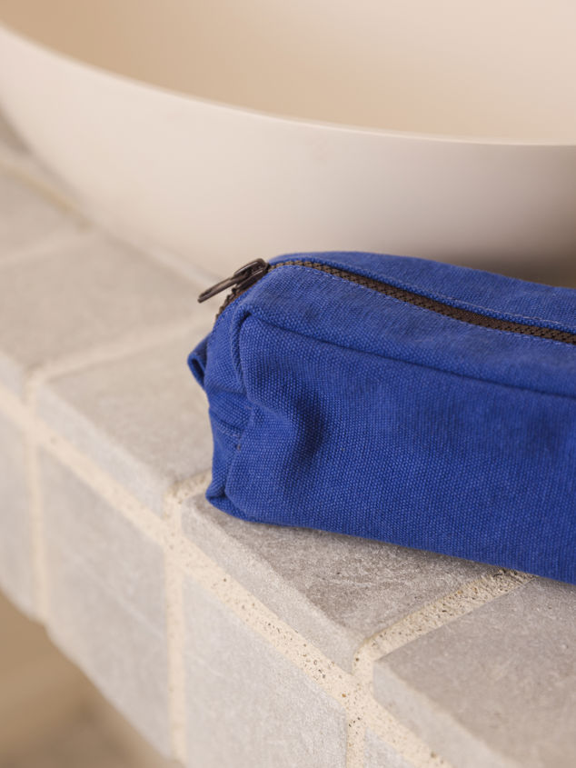 Marlo Contrast Wash Bag