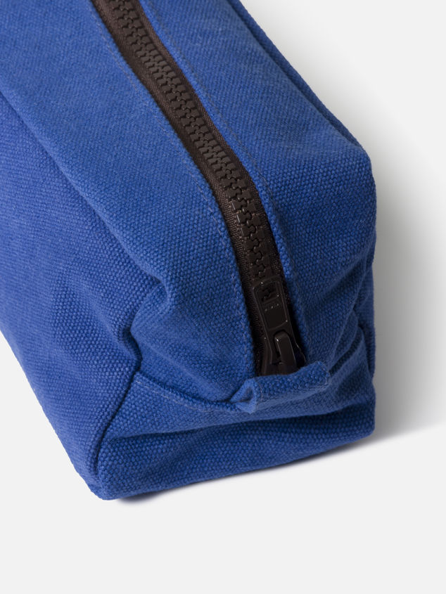 Marlo Contrast Wash Bag