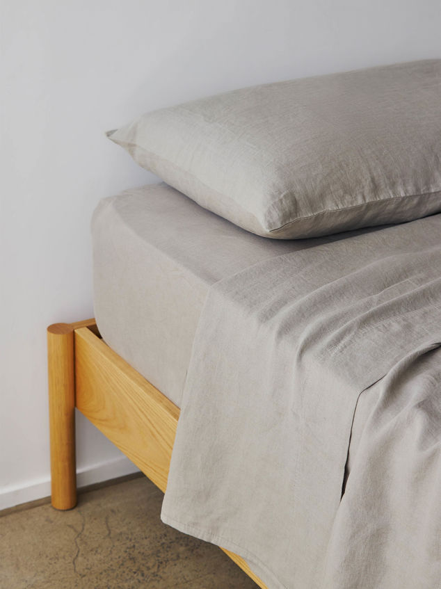 Puddle Linen Fitted Sheet