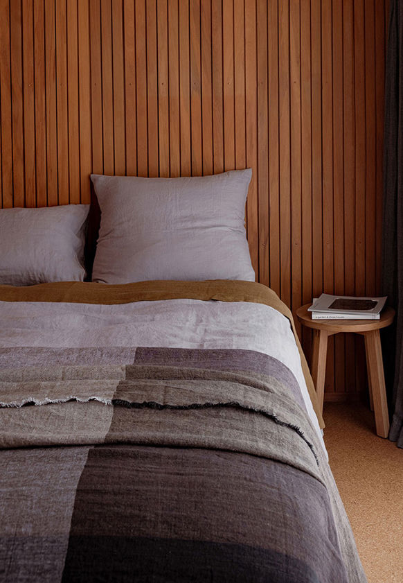 Pansy Linen Pillowcase Pair