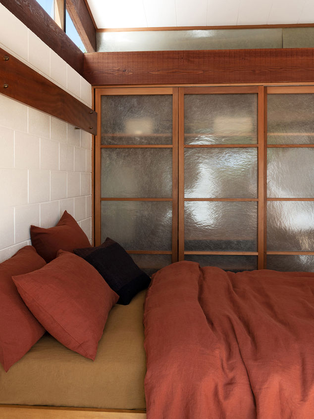 Brick Linen Pillowcase Pair