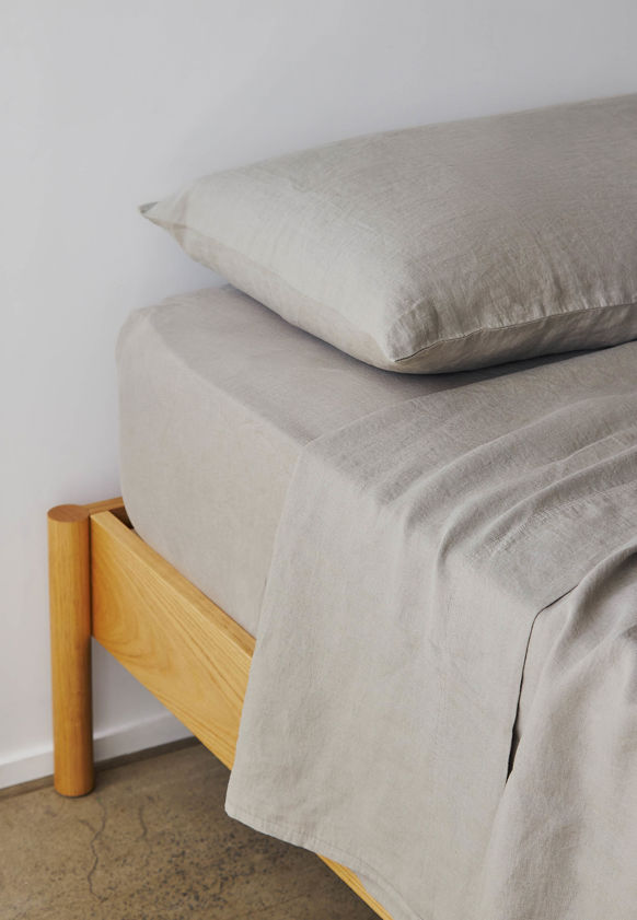 Puddle Linen Fitted Sheet