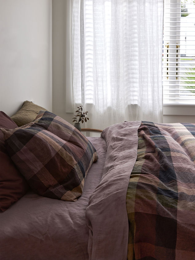 Lupin Linen Fitted Sheet