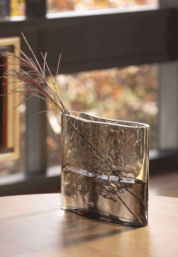 Cove Vase