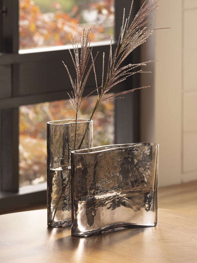 Cove Vase