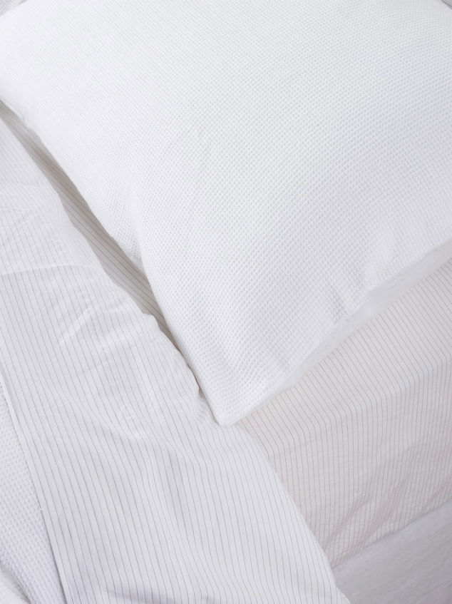 Mini Waffle Organic Cotton Pillowcase Pair