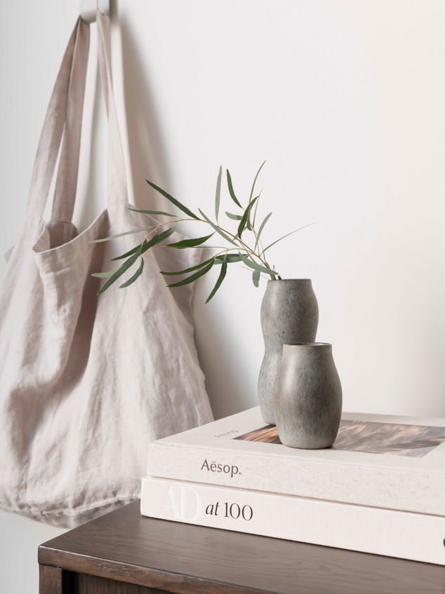 Pod Bud Vase