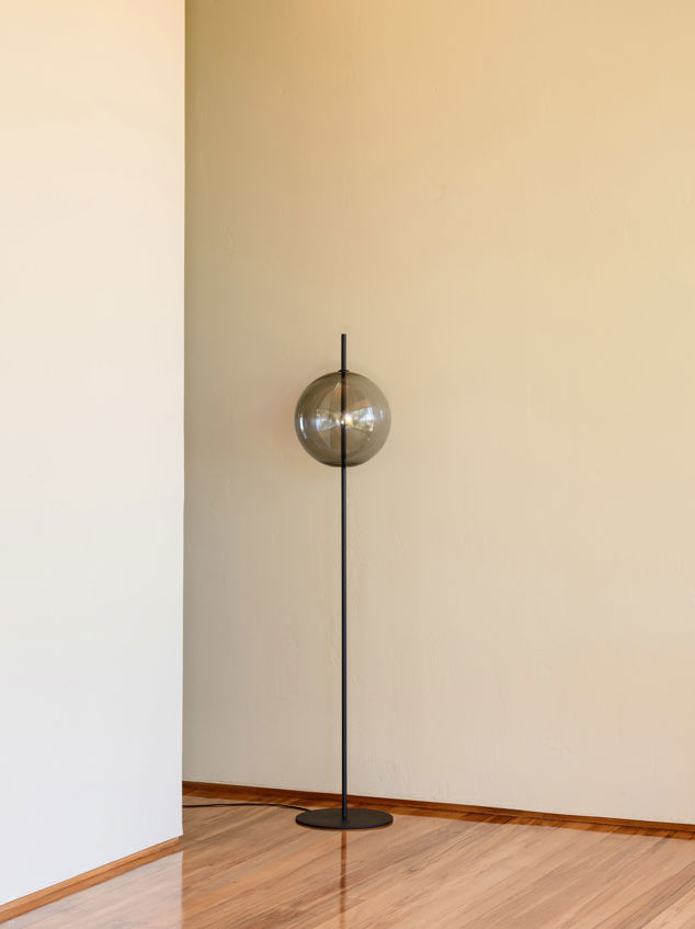 Point Floor Lamp