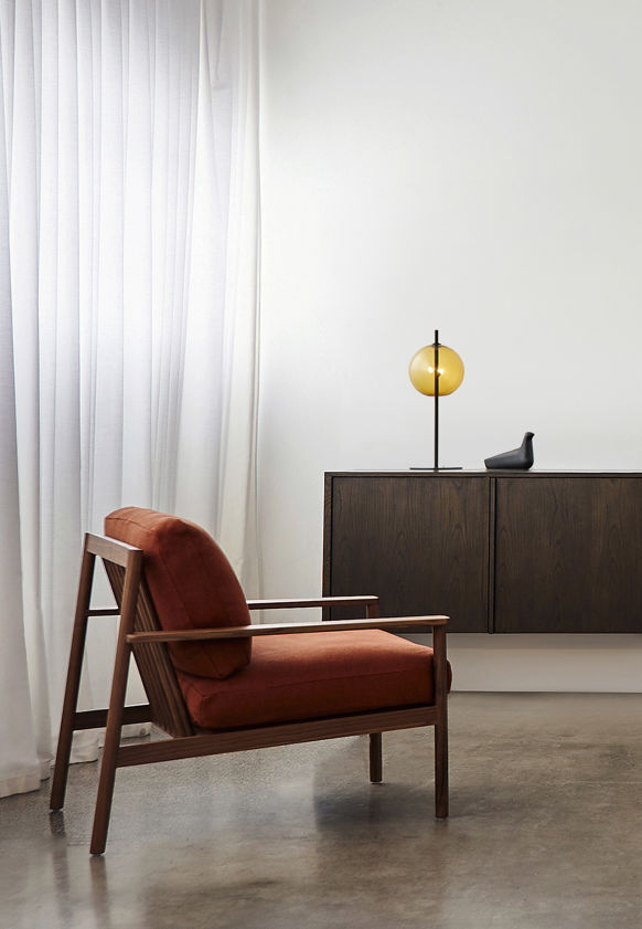 Point Table Lamp
