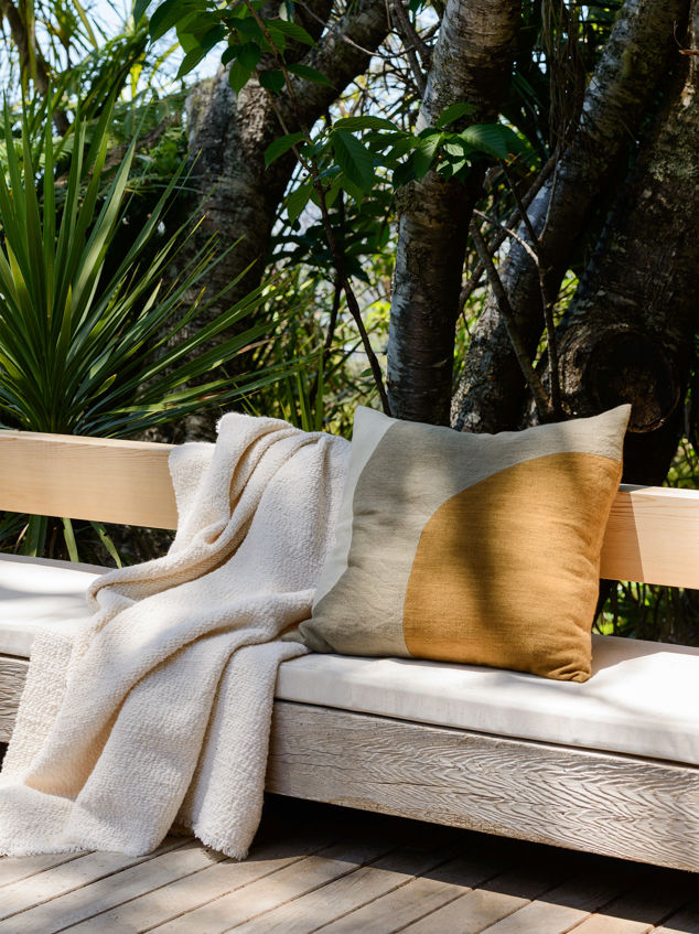 Boucle Wool Throw