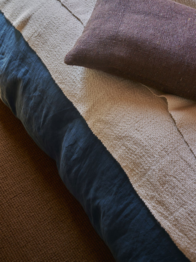 Boucle Wool Throw