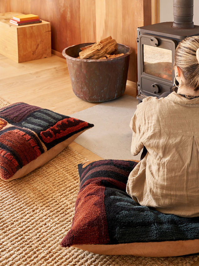 Astrid Woollen Floor Cushion Cover