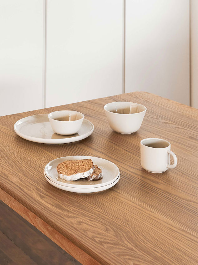 Finch Dinner Plate Set/4
