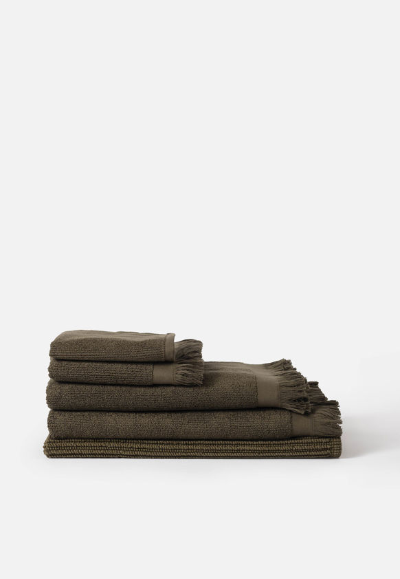 Ribbed Bath Towel Range