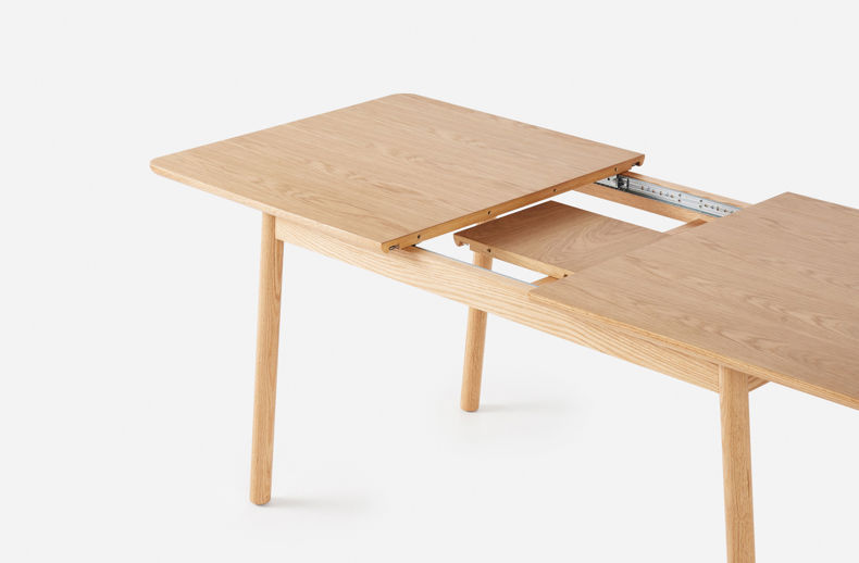 Radial Extendable Table