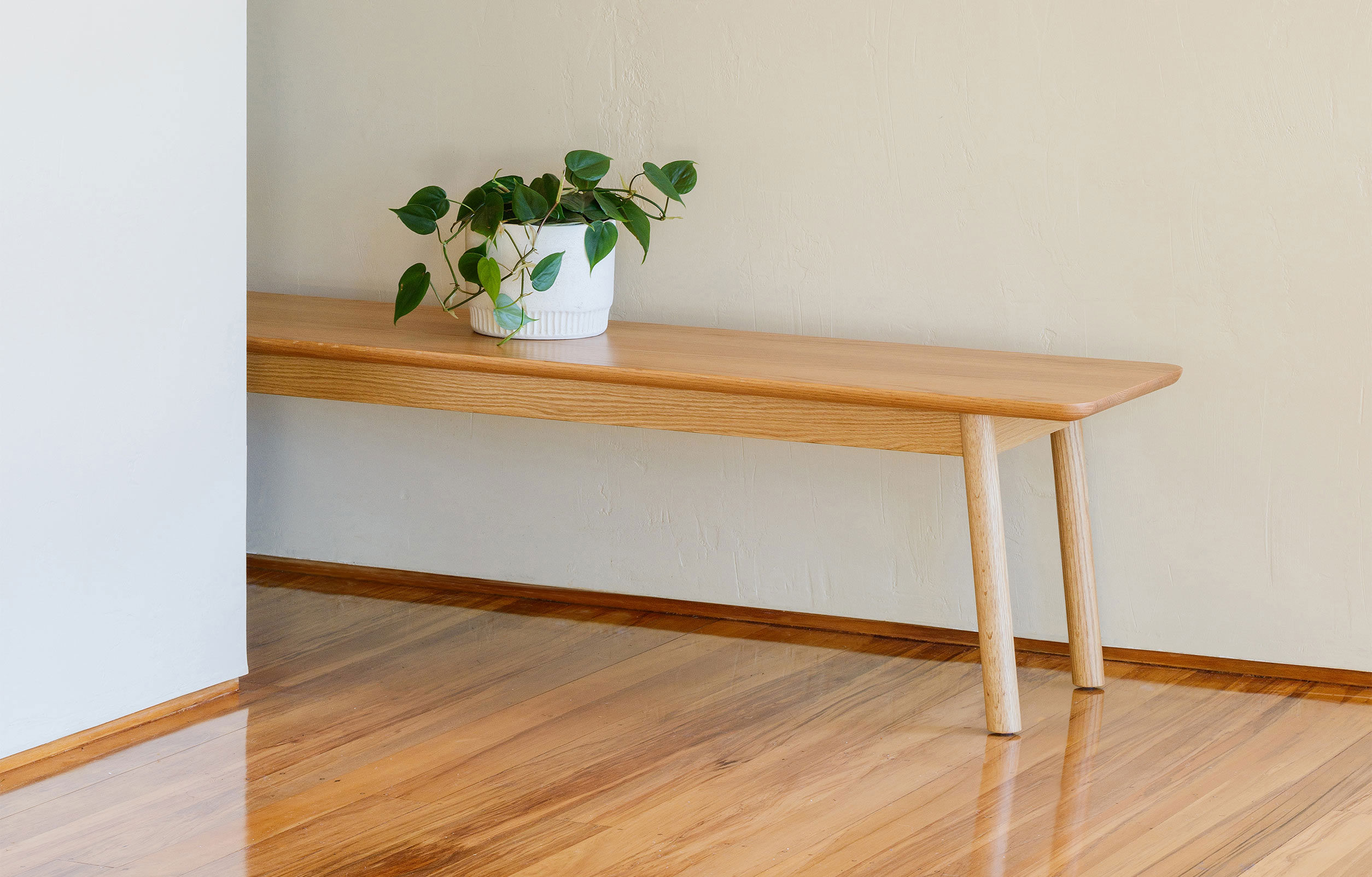 Radial Bench