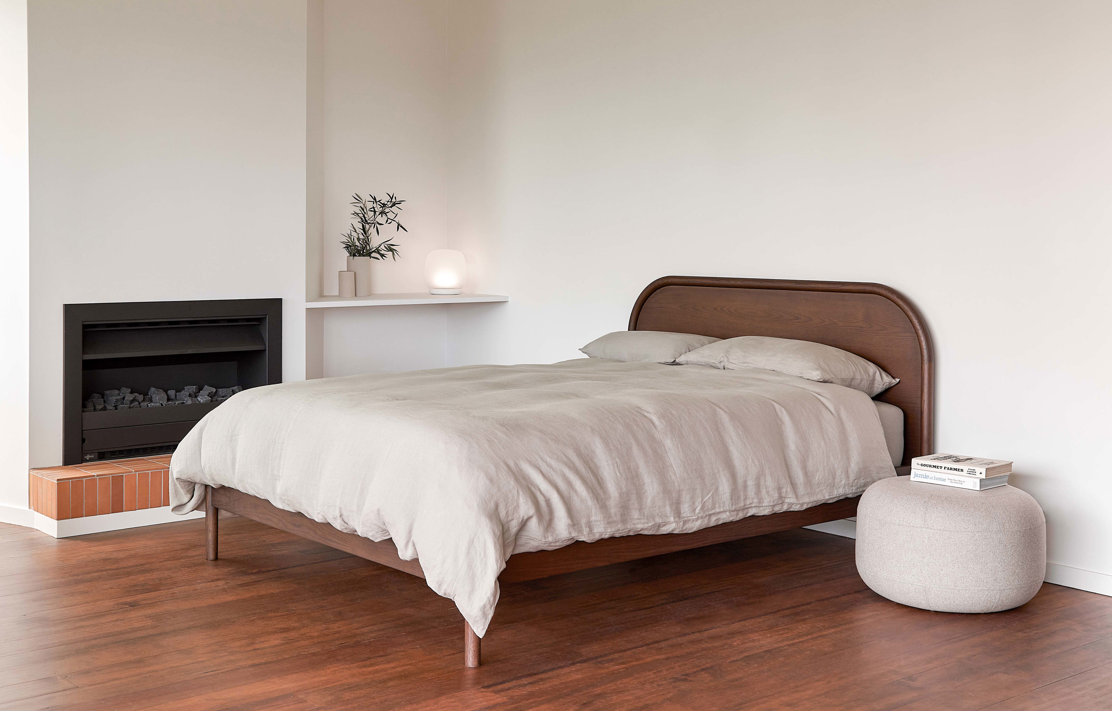 Arc Bed