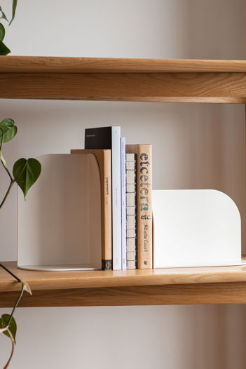 āwhā Bookend Left