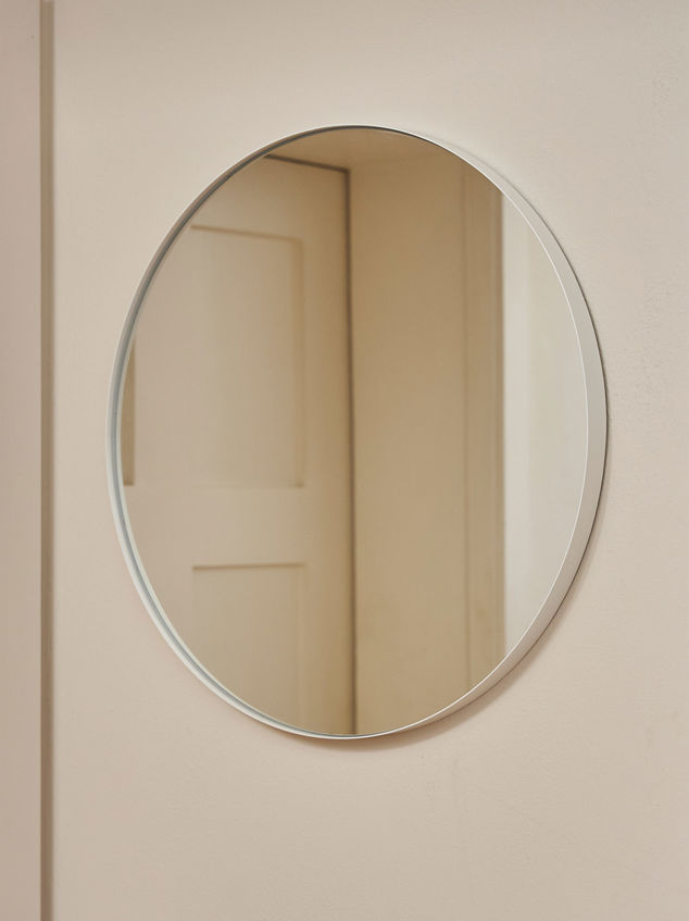 Round Wall Mirror
