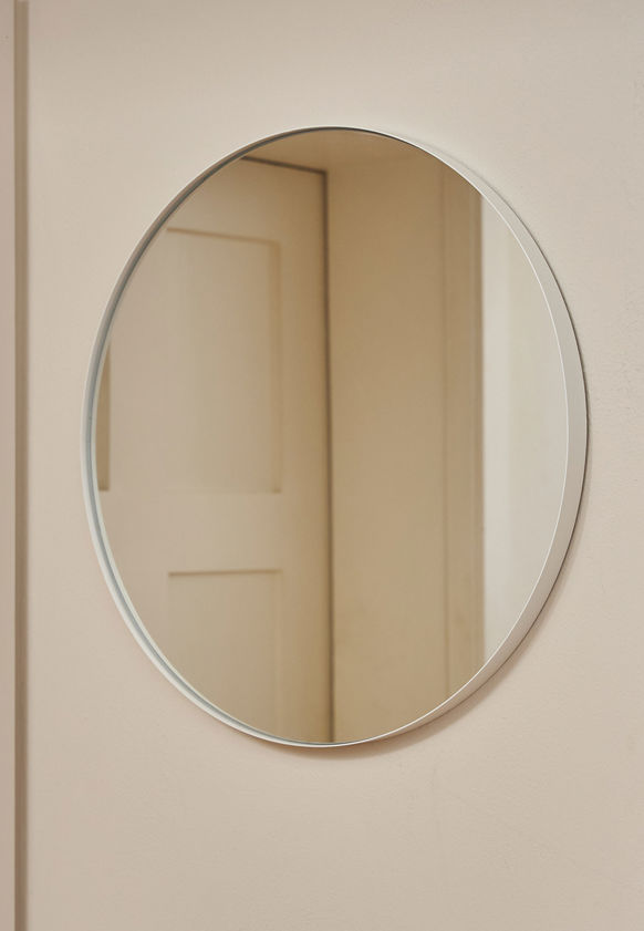 Round Wall Mirror