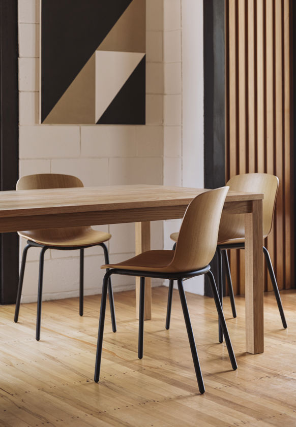 Acre Chair w/ Metal Base