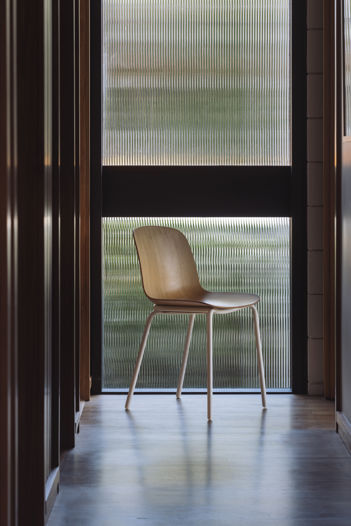 Acre Chair w/ Metal Base