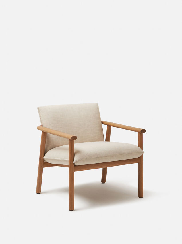 Label Armchair Low