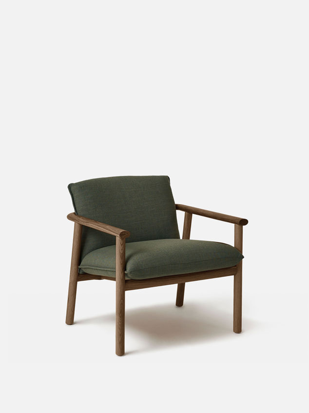 Label Armchair Low