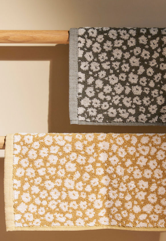 Forget Me Not Cotton Bath Towel Range