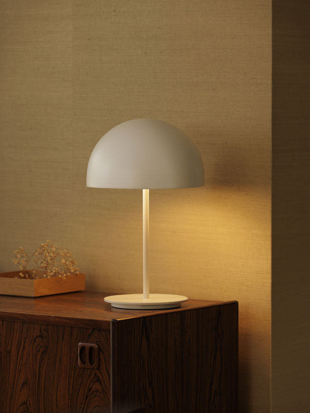 Pin Table Lamp