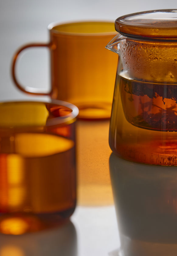 Teapot w/Coloured Lid