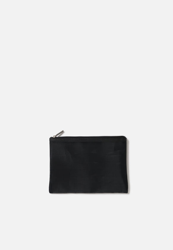 Mesh Pouch