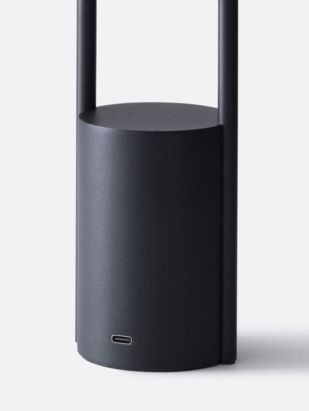 Pier Portable LED Lamp