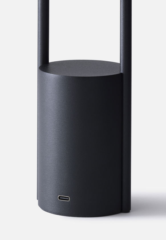 Pier Portable LED Lamp