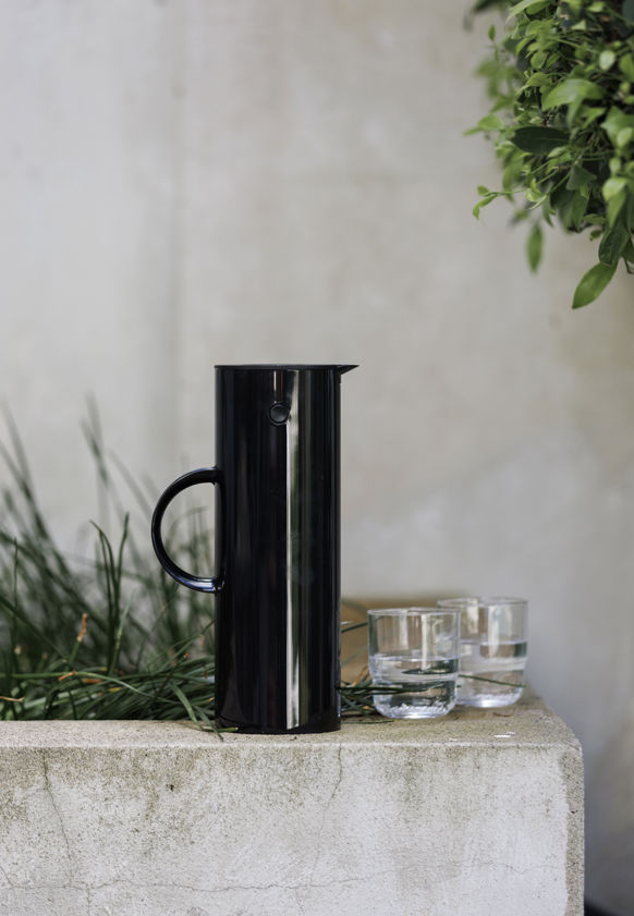 EM77 Vacuum Jug