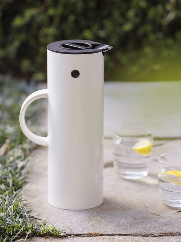 EM77 Vacuum Jug