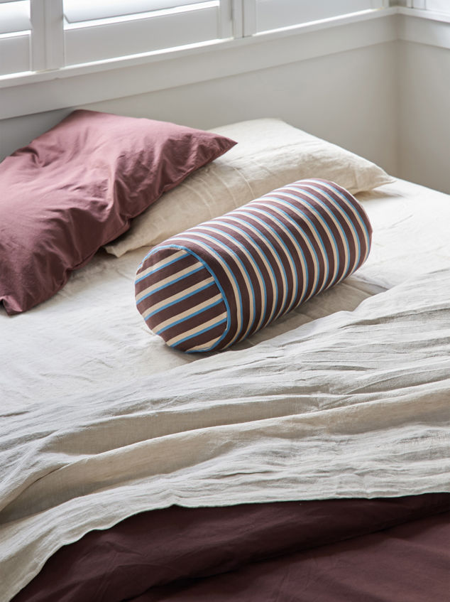 Gene Bolster Cushion Cover